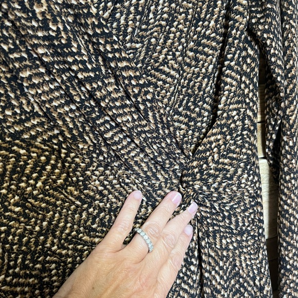 Lauren by Ralph Lauren size large v-neck faux wrap dress - Picture 3 of 4